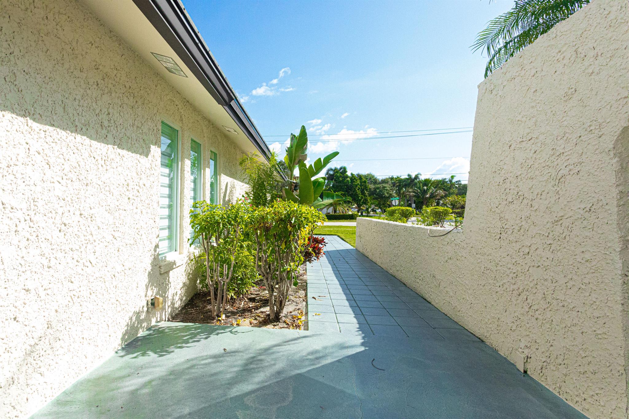 JUNO ISLES 1 - Residential