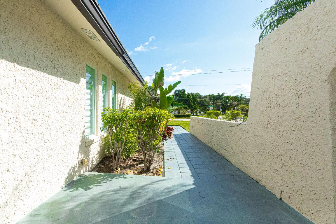 JUNO ISLES 1 - Residential