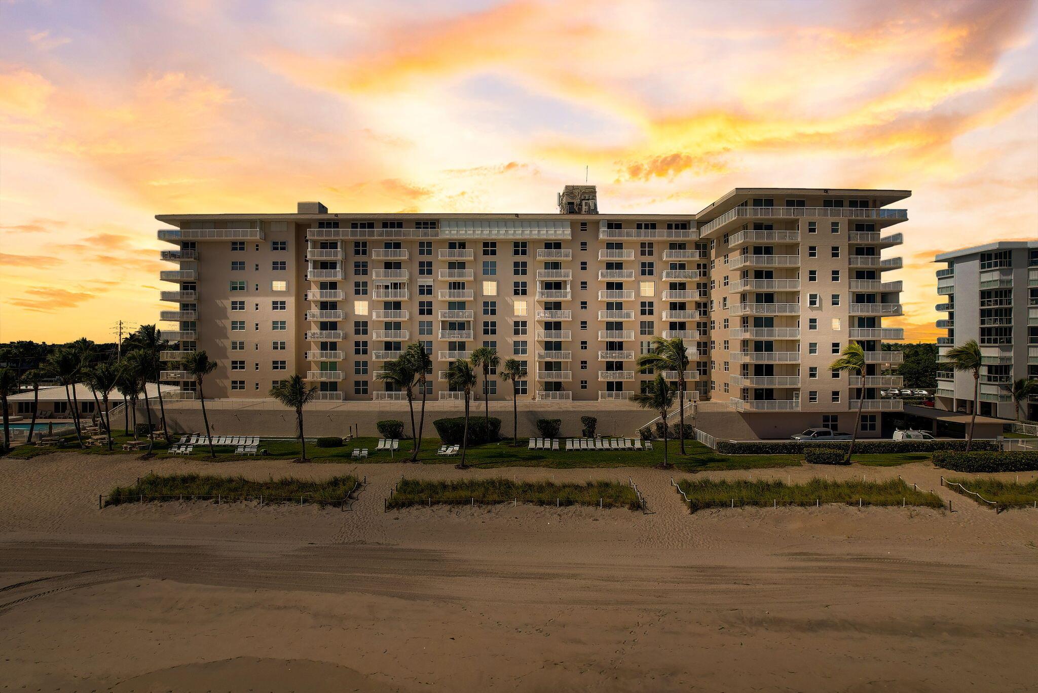 HILLSBORO LE BARON CONDO APTS - Residential