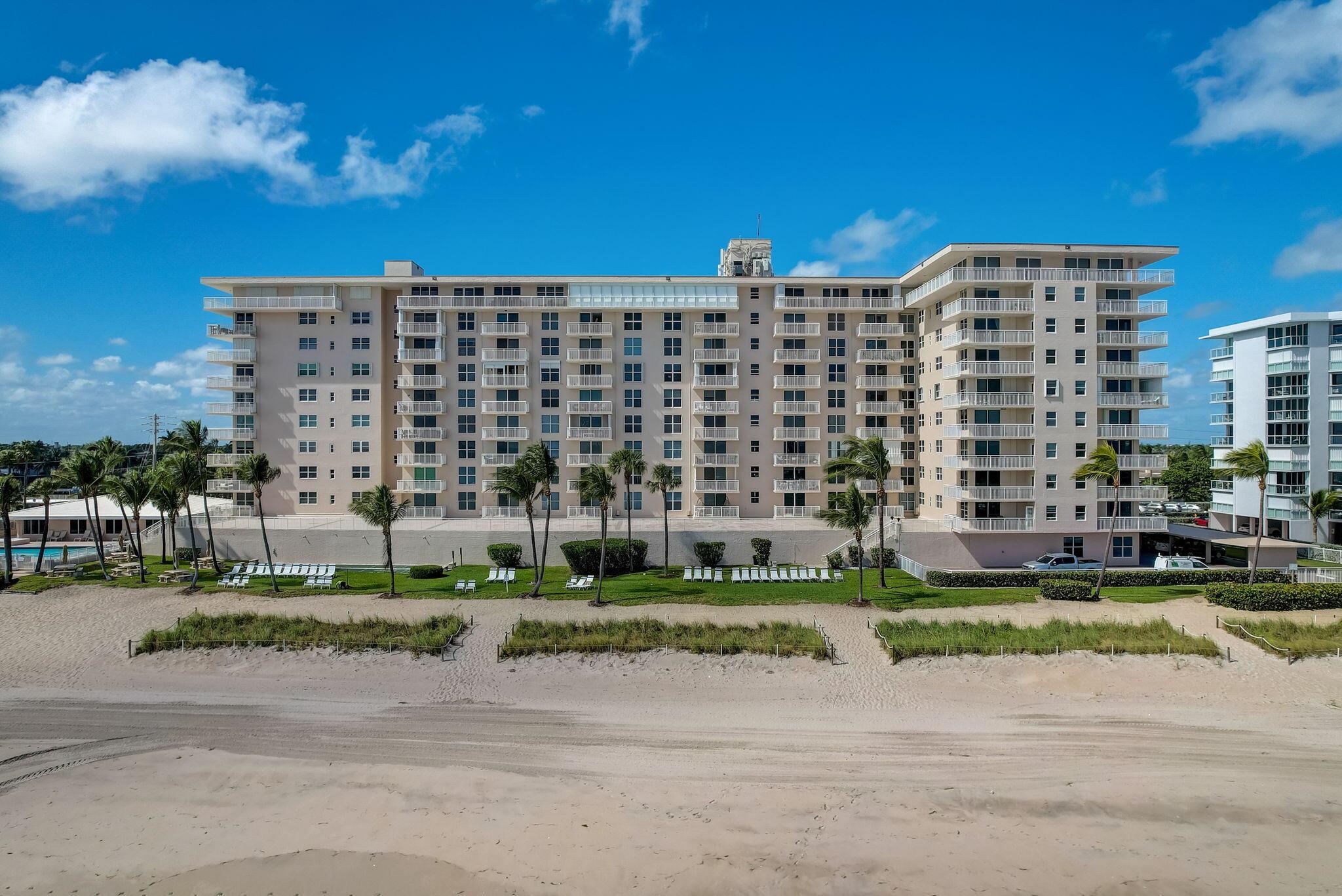 HILLSBORO LE BARON CONDO APTS - Residential