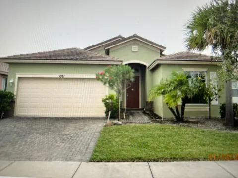 9981 SW Glenbrook Drive, Port St Lucie, FL MLS: R11084139