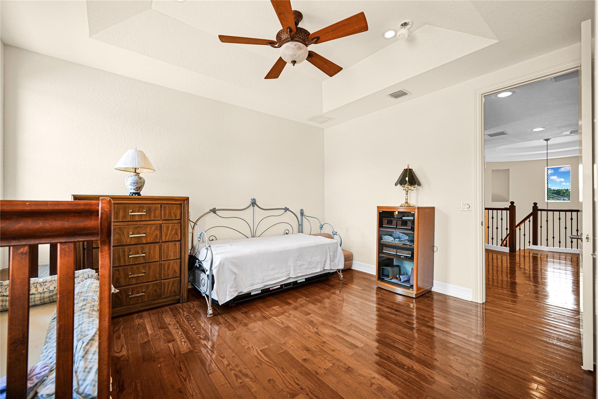 Thornhill Green - Residential