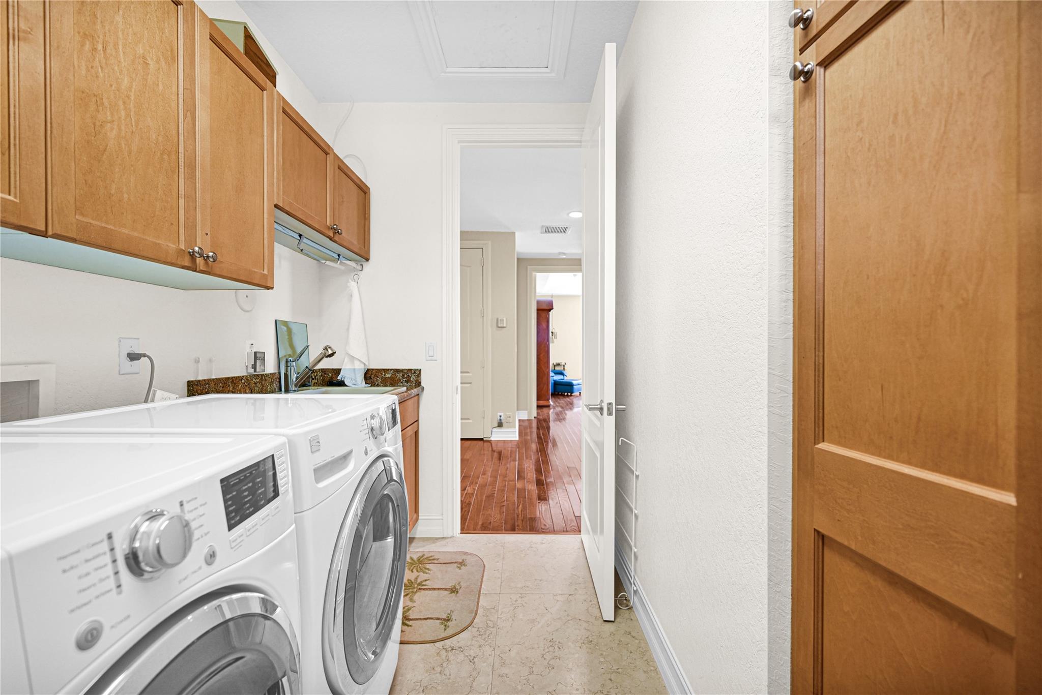 Thornhill Green - Residential