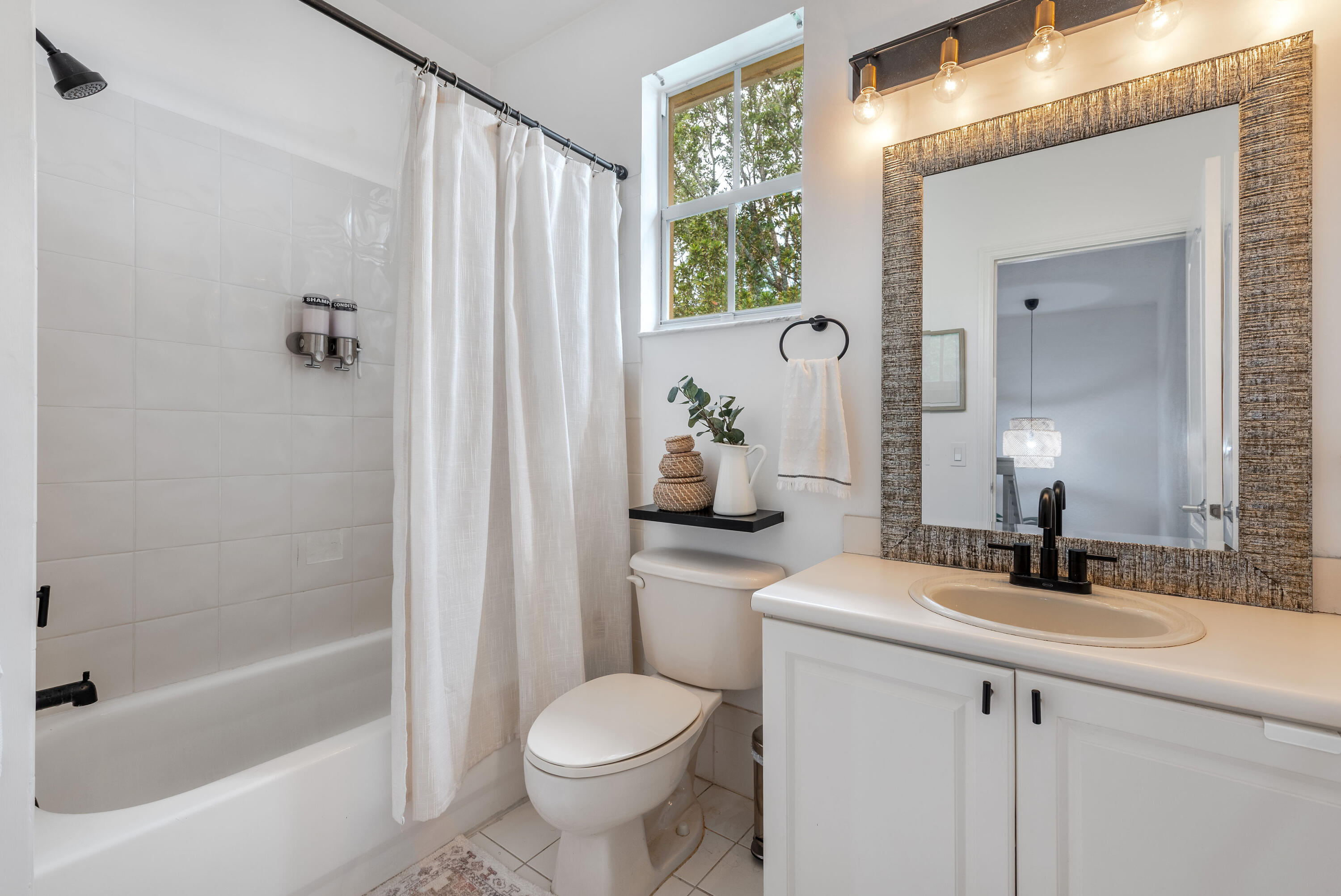 SHOMA VILLAS II AT ROYAL PALM CONDOIU - Residential