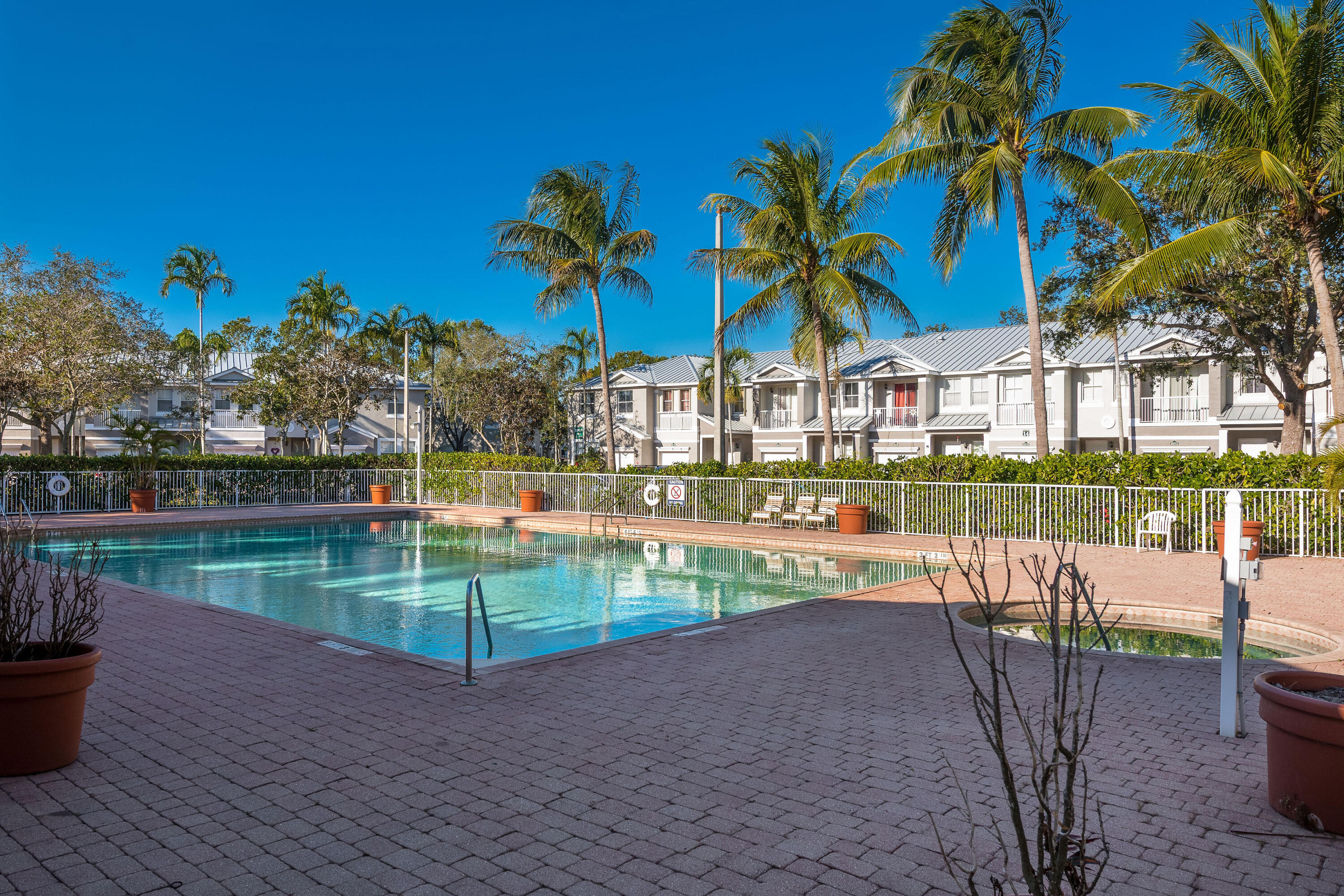 SHOMA VILLAS II AT ROYAL PALM CONDOIU - Residential