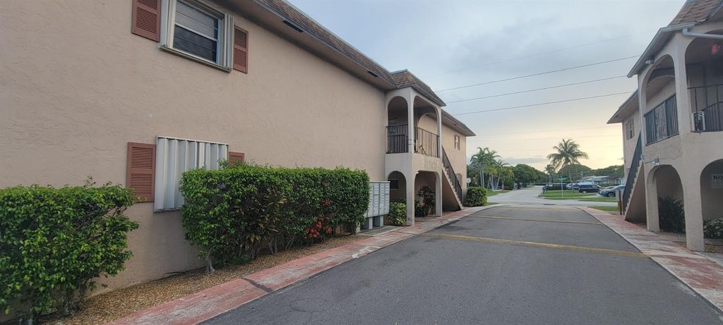 Photo of 600 SW 2nd Avenue #235, Boca Raton, FL 33432 (MLS # F10545836)