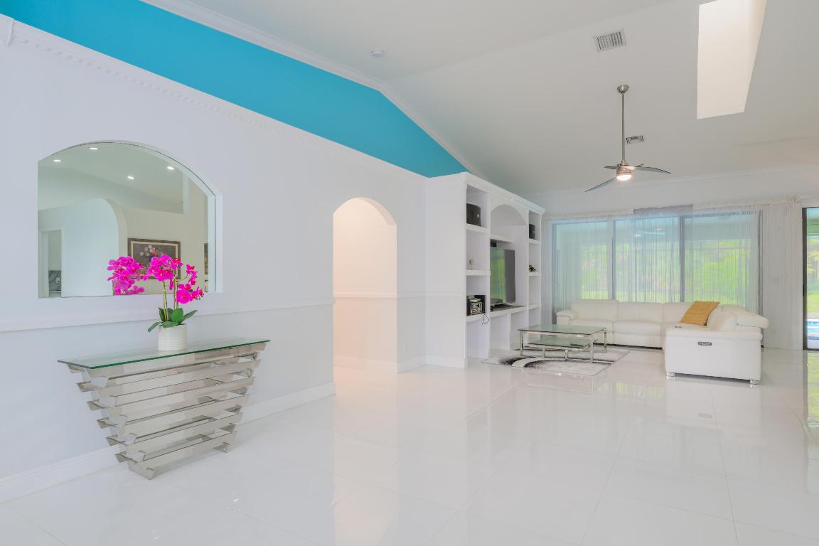 ESTATES OF ROYAL PALM BEACH 6 - Residential