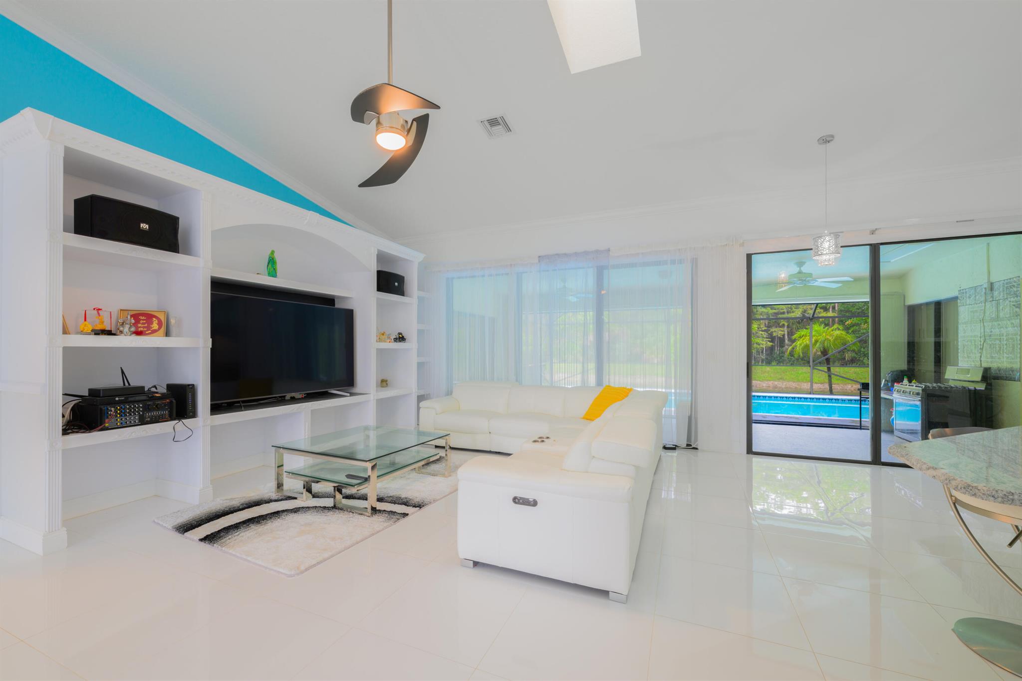 ESTATES OF ROYAL PALM BEA - Residential