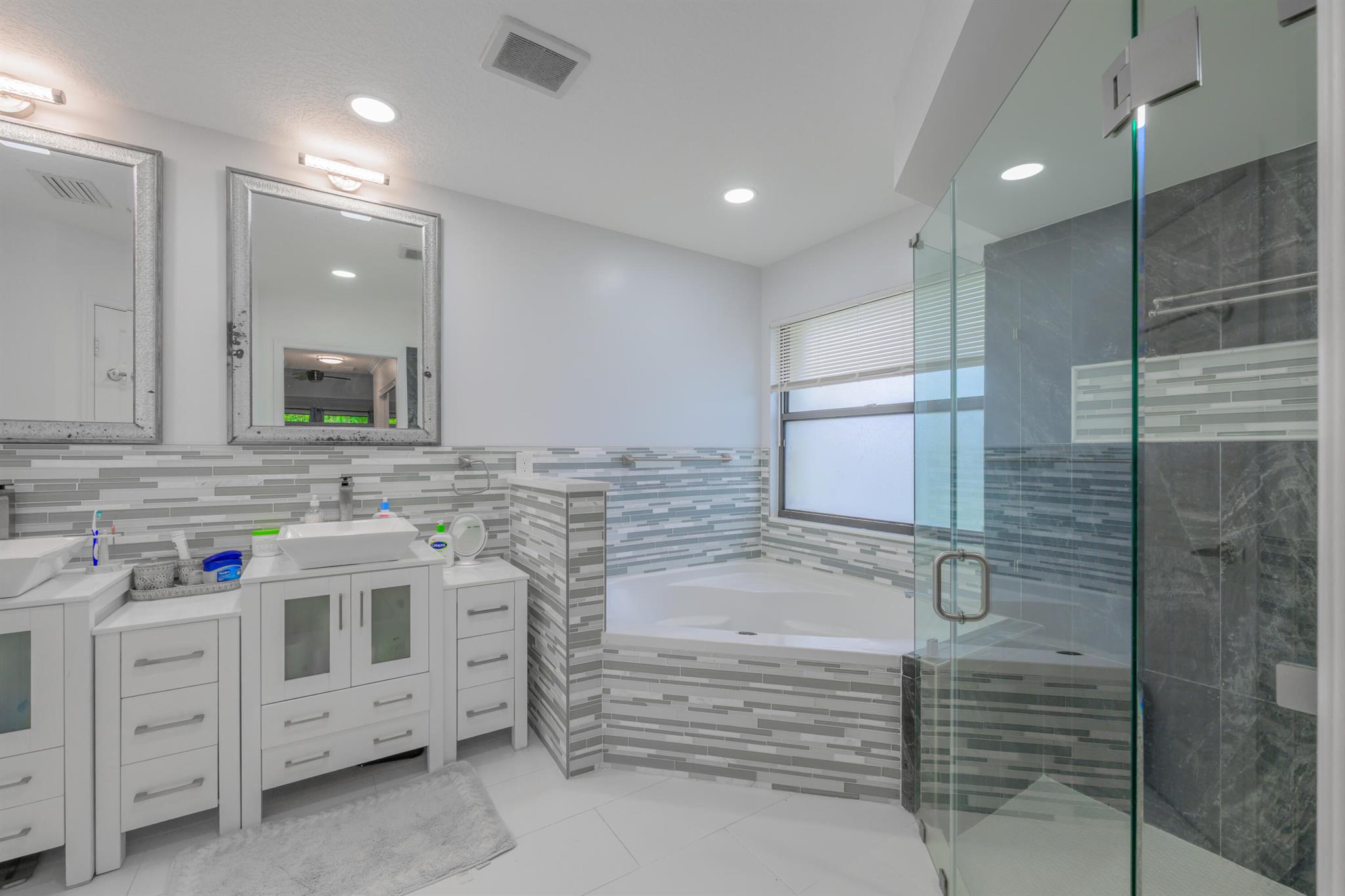 ESTATES OF ROYAL PALM BEA - Residential