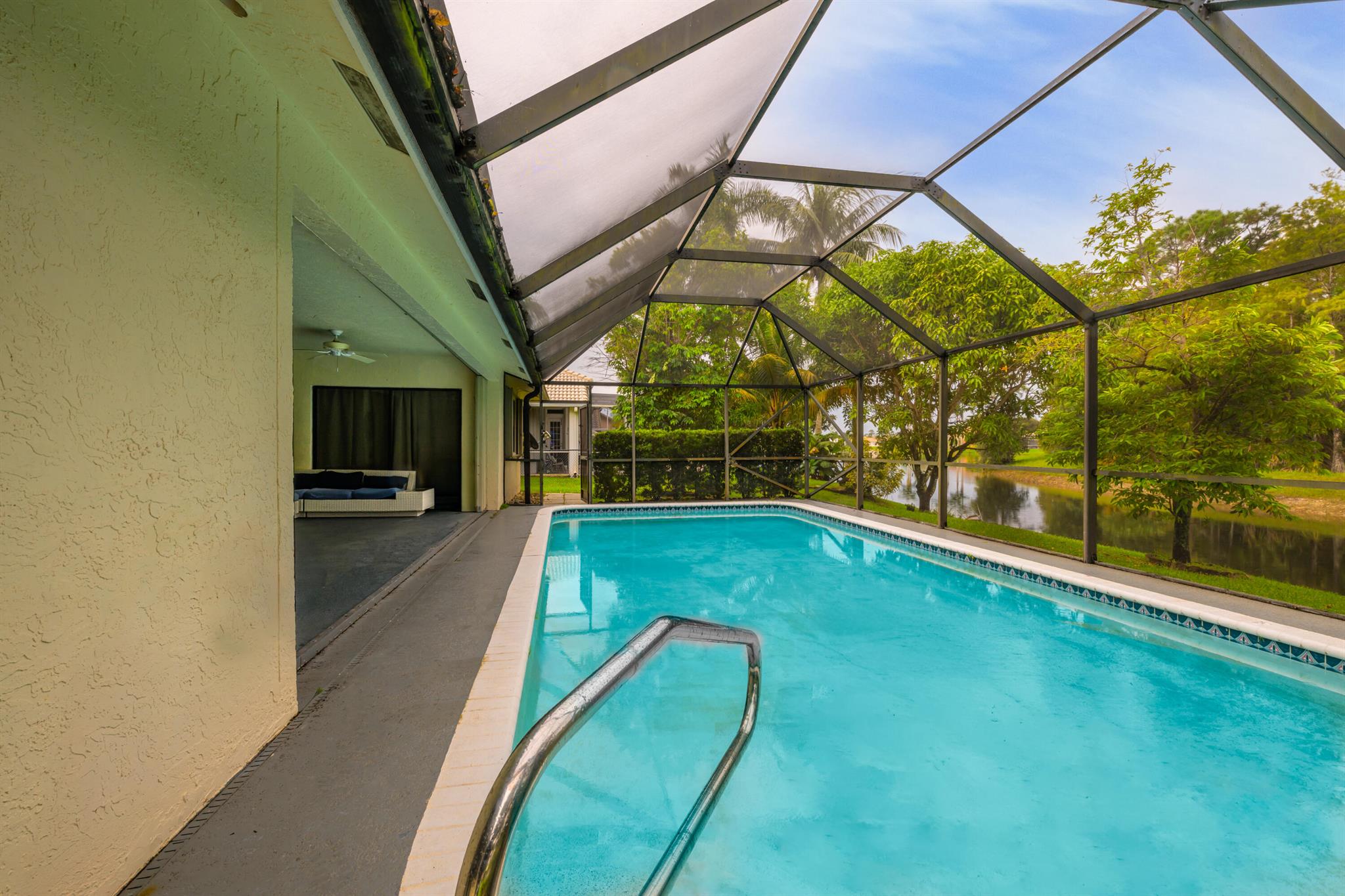 ESTATES OF ROYAL PALM BEA - Residential