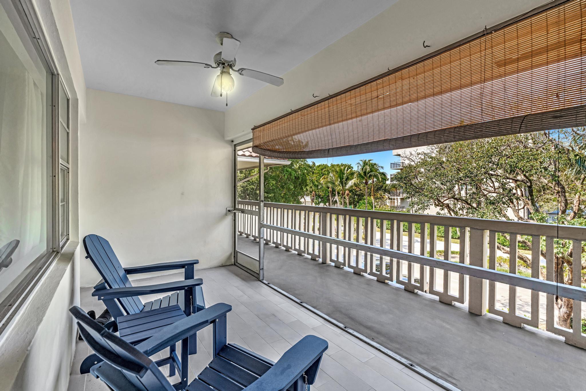 BOCA ROYAL APTS COND BLDG B - Residential