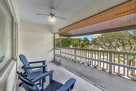 Tiny photo for 100 Royal Palm Way #303, Boca Raton, FL 33432 (MLS # B26030104)