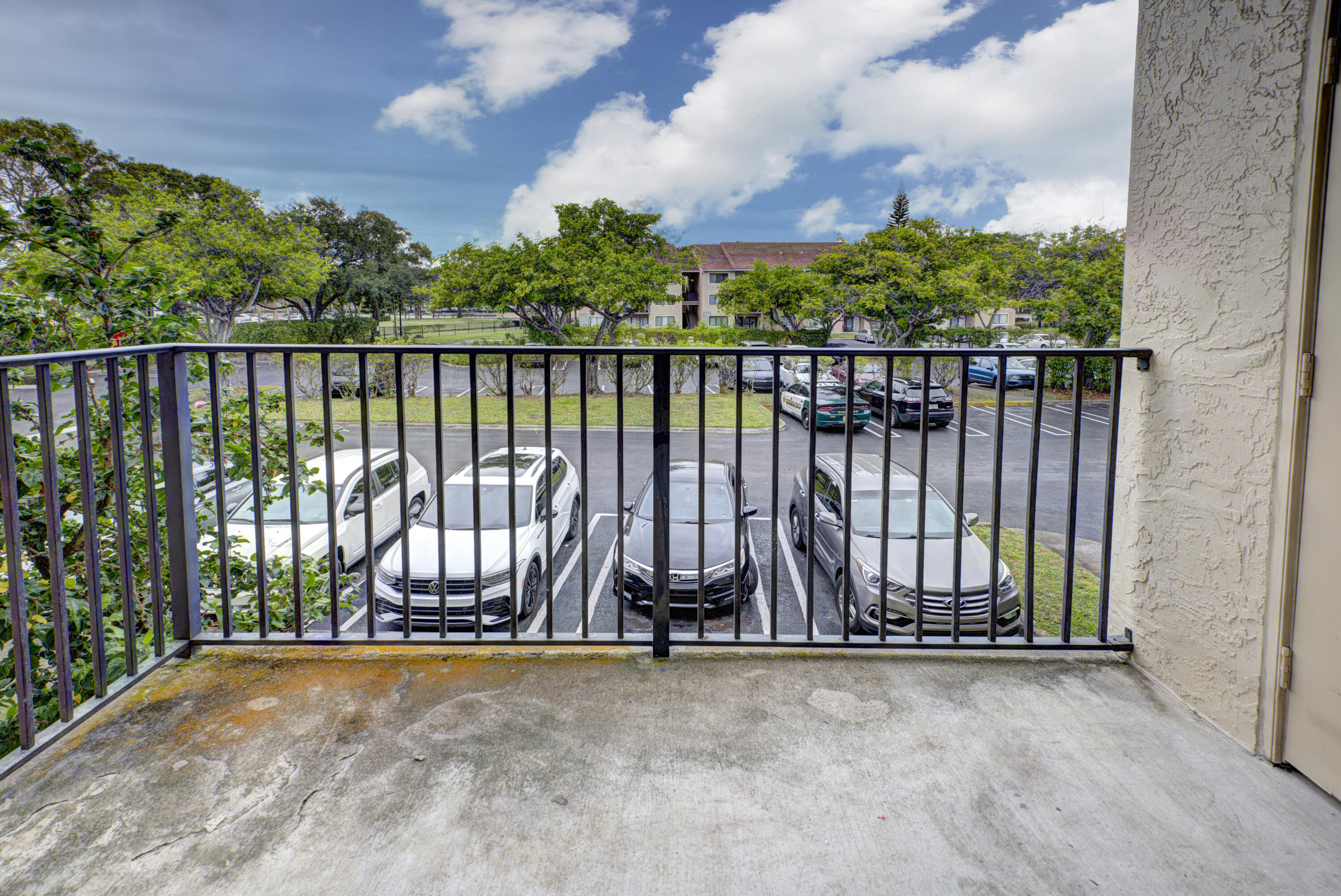 VISCONTI CONDO - Residential