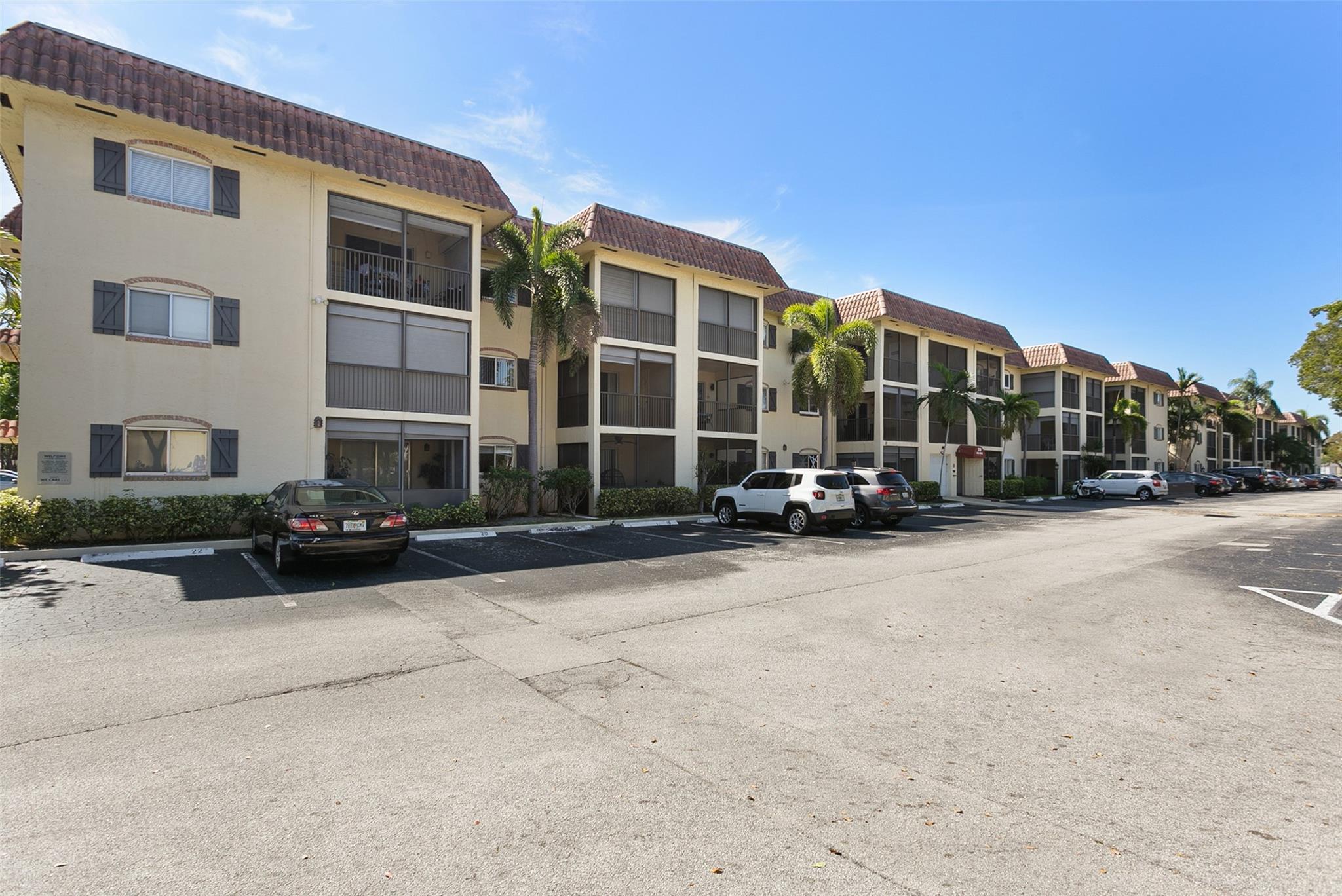 259 S Cypress Rd 546