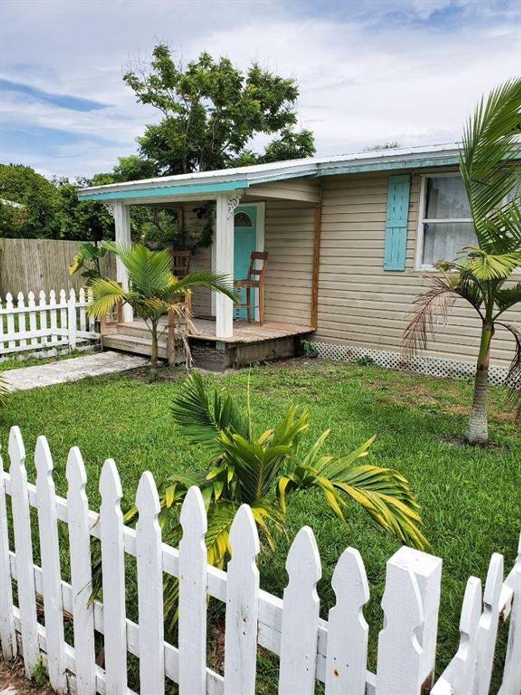 Photo of 3810 SE Salerno Road, Stuart, FL 34997 (MLS # R10731149)