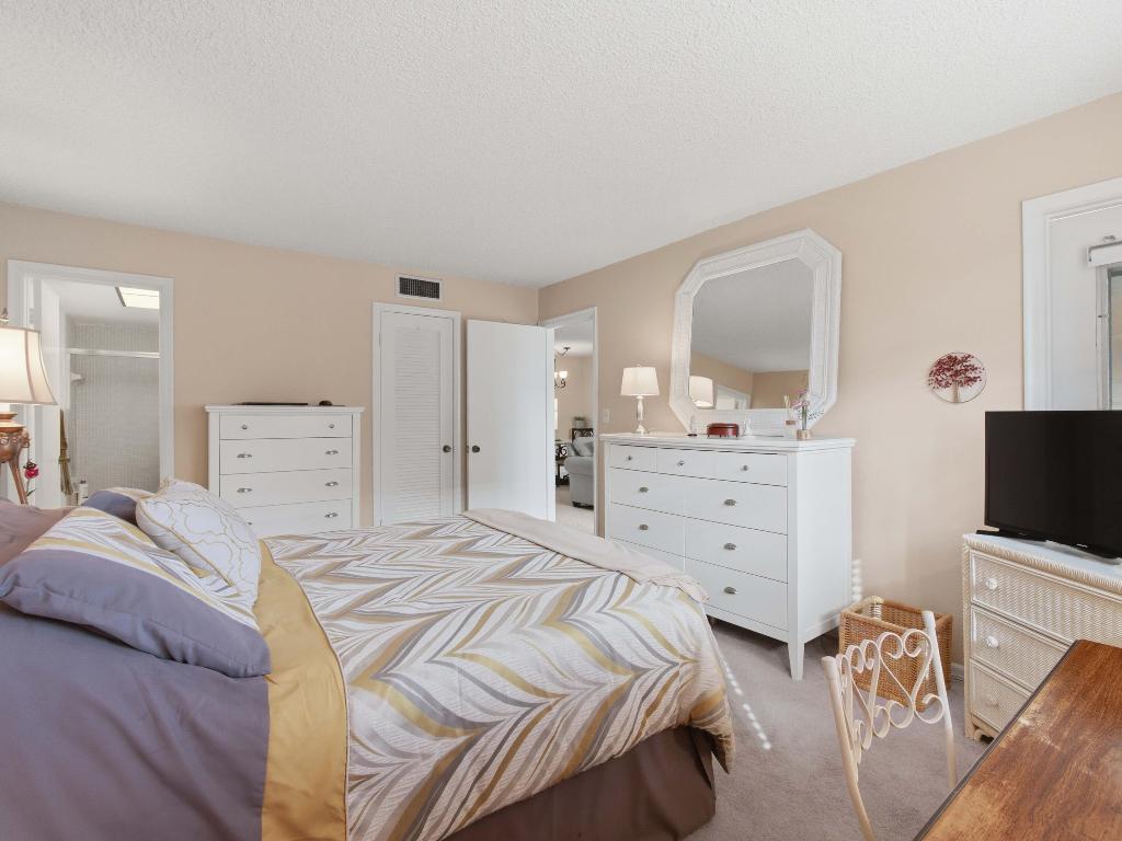 BOCA VERDE EAST CONDO - Residential