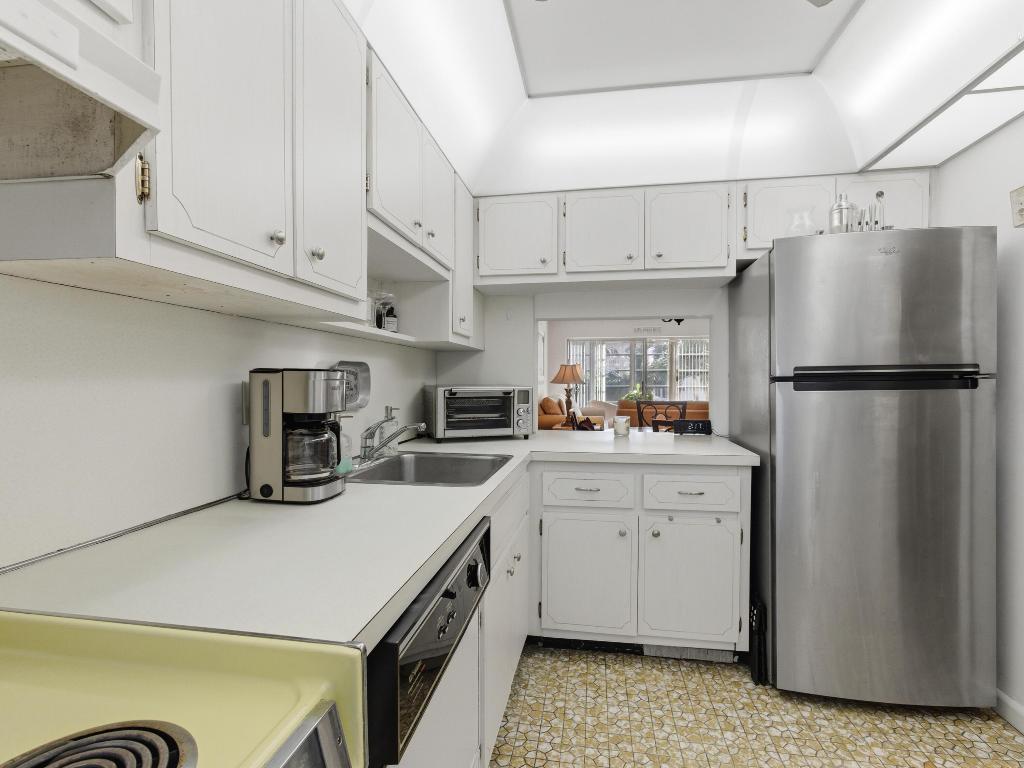 BOCA VERDE EAST CONDO - Residential