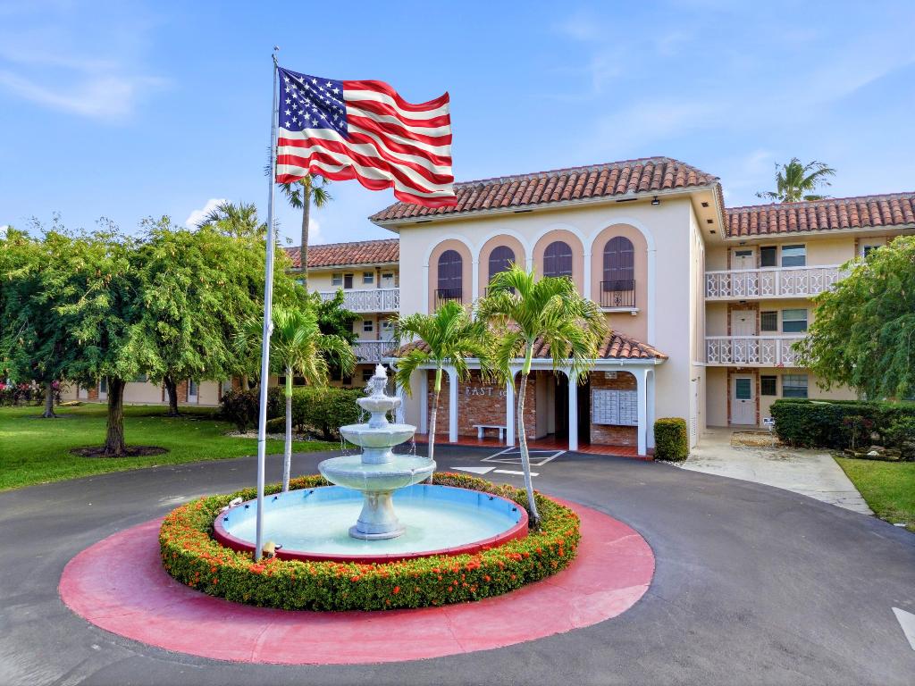 BOCA VERDE EAST CONDO - Residential