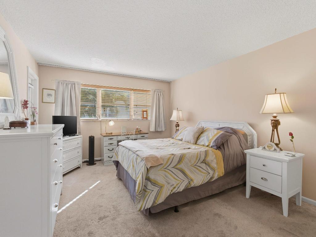 BOCA VERDE EAST CONDO - Residential