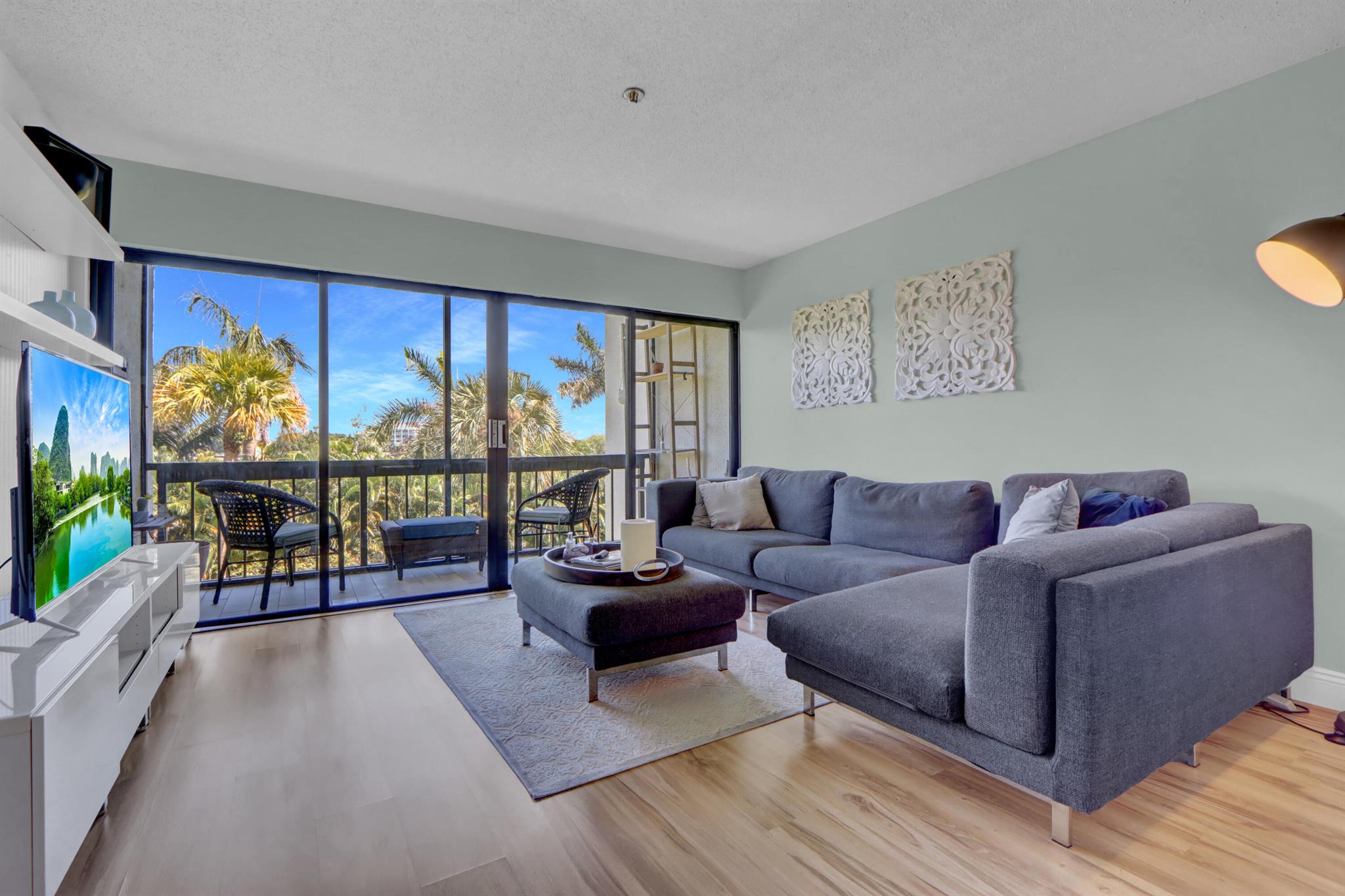 LANDS OF THE PRESIDENT COND 8-A & 8-B - Residential