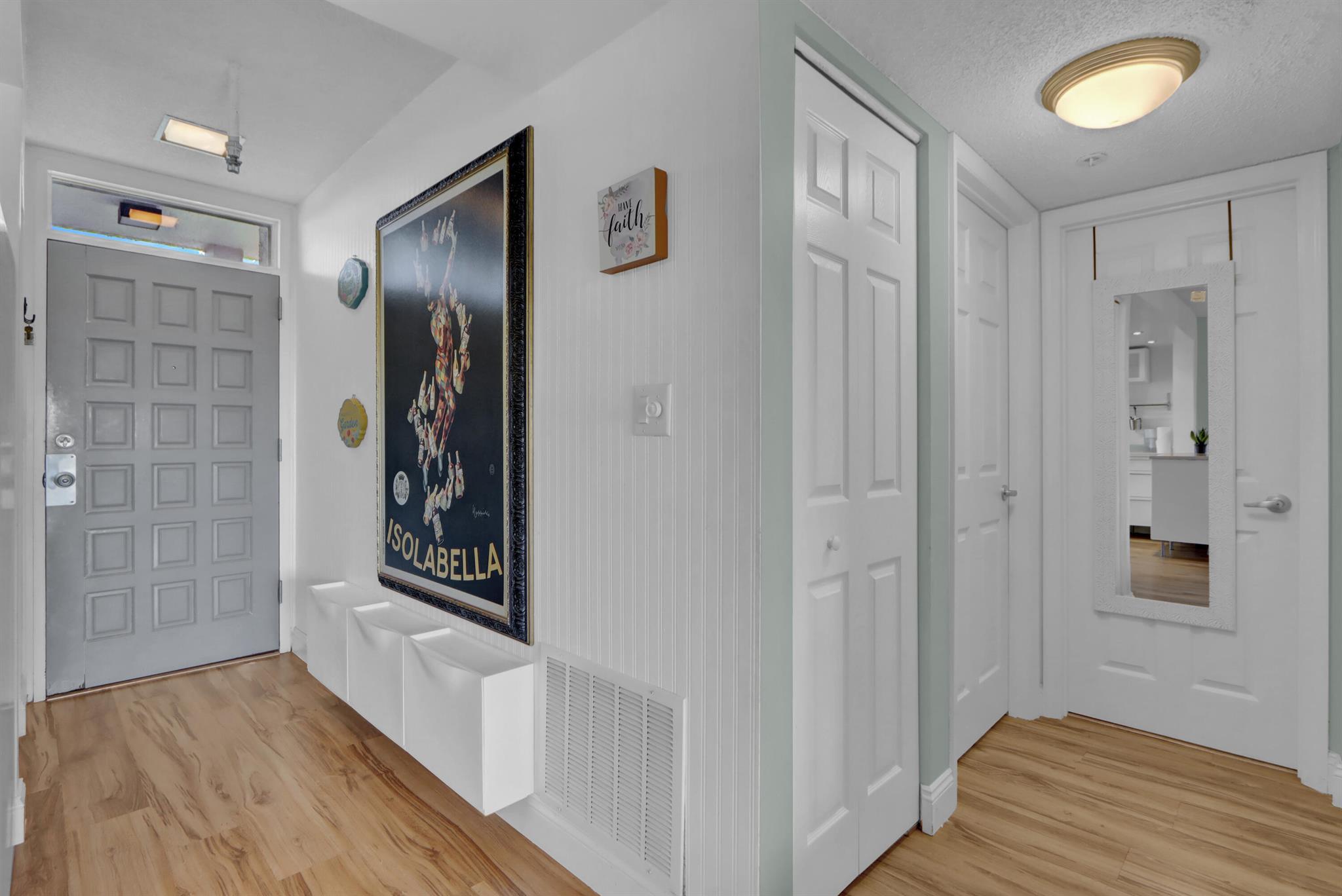 LANDS OF THE PRESIDENT COND 8-A & 8-B - Residential