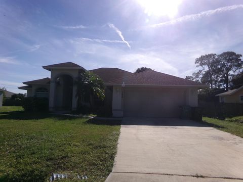 A home in Port St Lucie