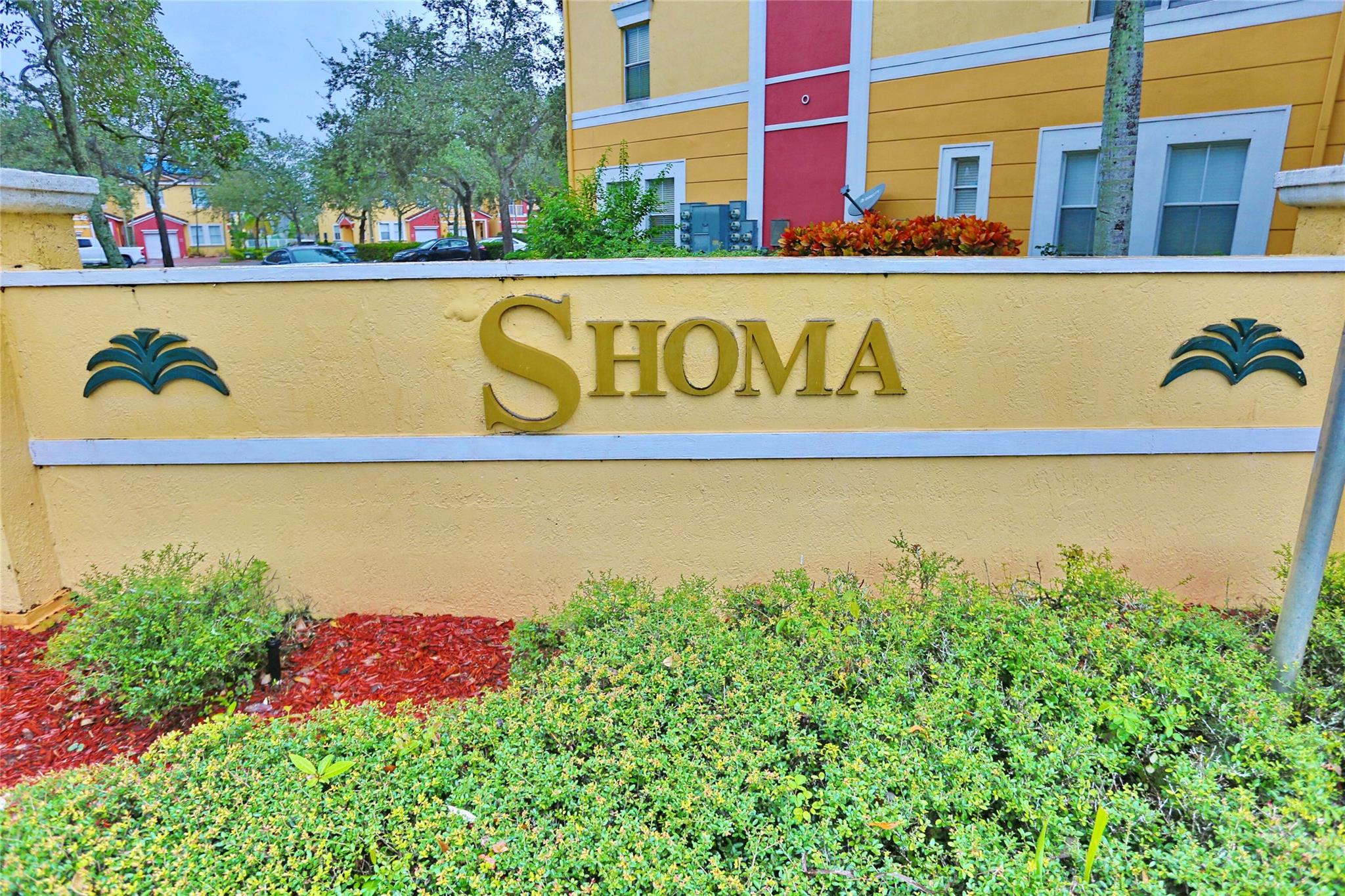 SHOMA VILLAS III AT ROYAL - Residential