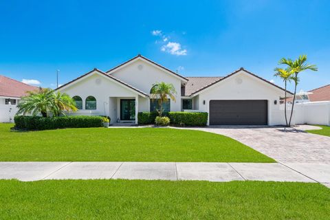 1600 SW 52nd Ter Plantation FL 33317