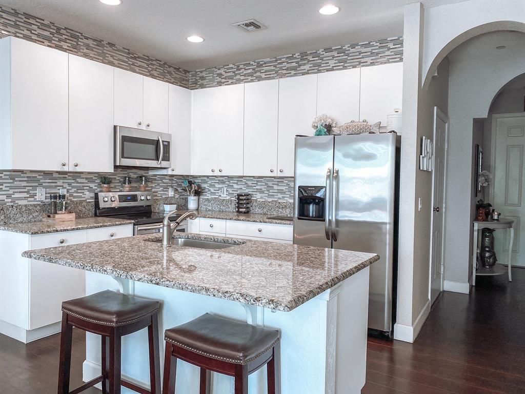 Photo of 5387 SE Moseley Drive, Stuart, FL 34997 (MLS # R10725808)