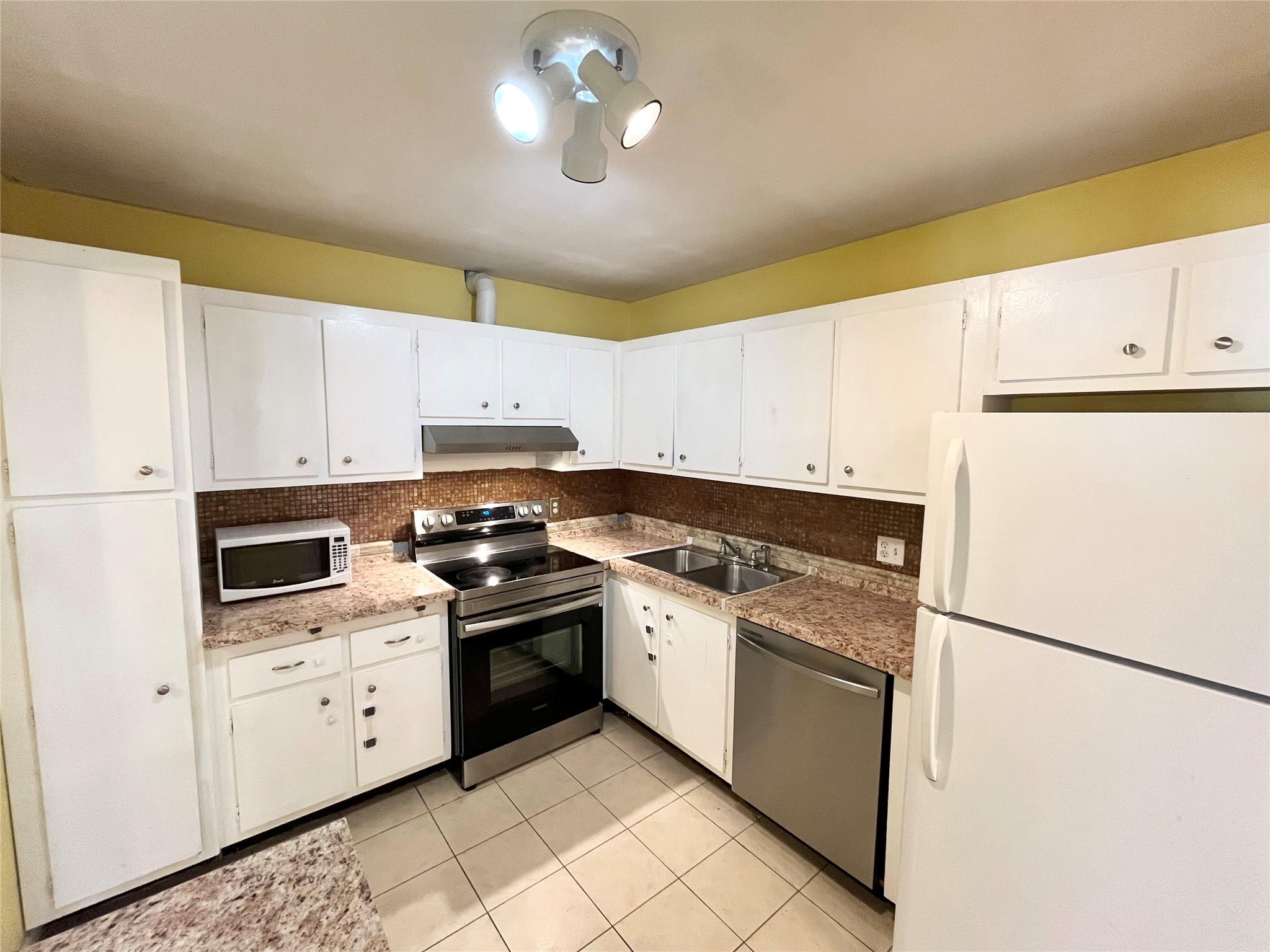 Brookfield Gardens - Residential