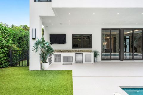 Tiny photo for 2391 Areca Palm Road, Boca Raton, FL 33432 (MLS # R11149494)