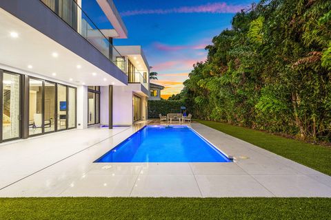 Tiny photo for 2391 Areca Palm Road, Boca Raton, FL 33432 (MLS # R11149494)