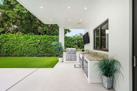 Tiny photo for 2391 Areca Palm Road, Boca Raton, FL 33432 (MLS # R11149494)
