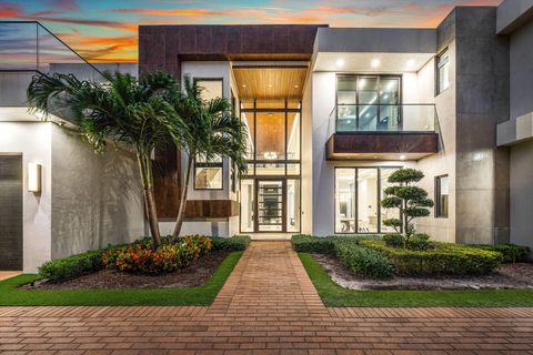 Tiny photo for 2391 Areca Palm Road, Boca Raton, FL 33432 (MLS # R11149494)