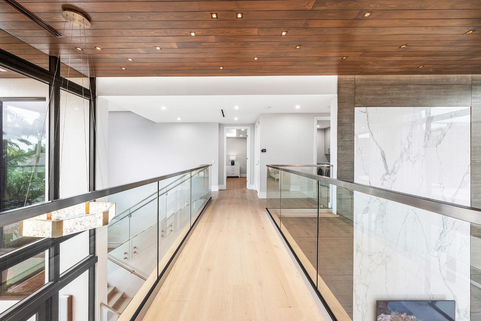 ROYAL PALM YACHT & COUNTR - Residential