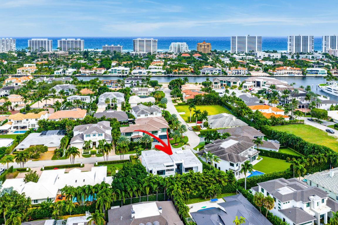 ROYAL PALM YACHT & COUNTRY CLUB - Residential