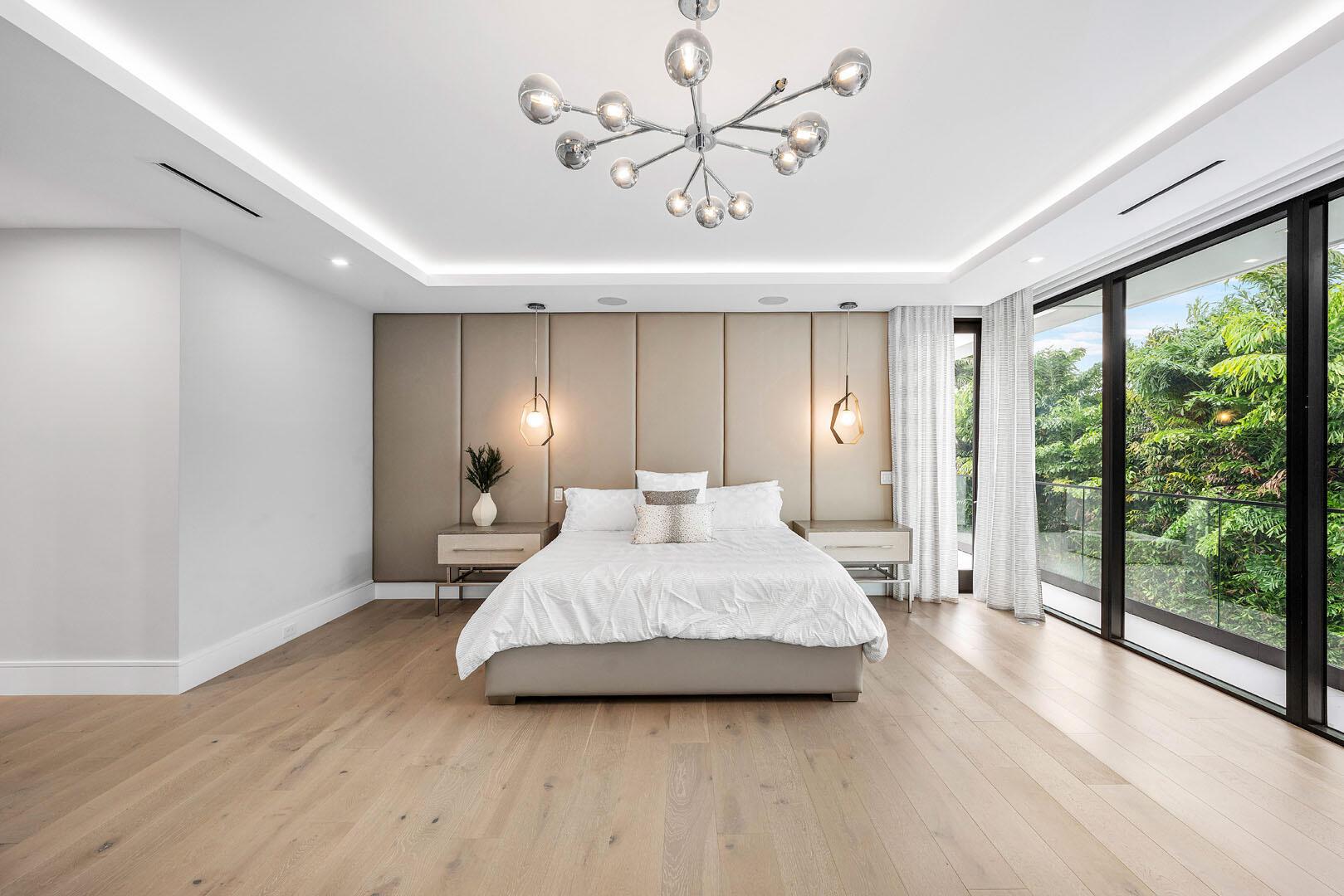 ROYAL PALM YACHT & COUNTR - Residential