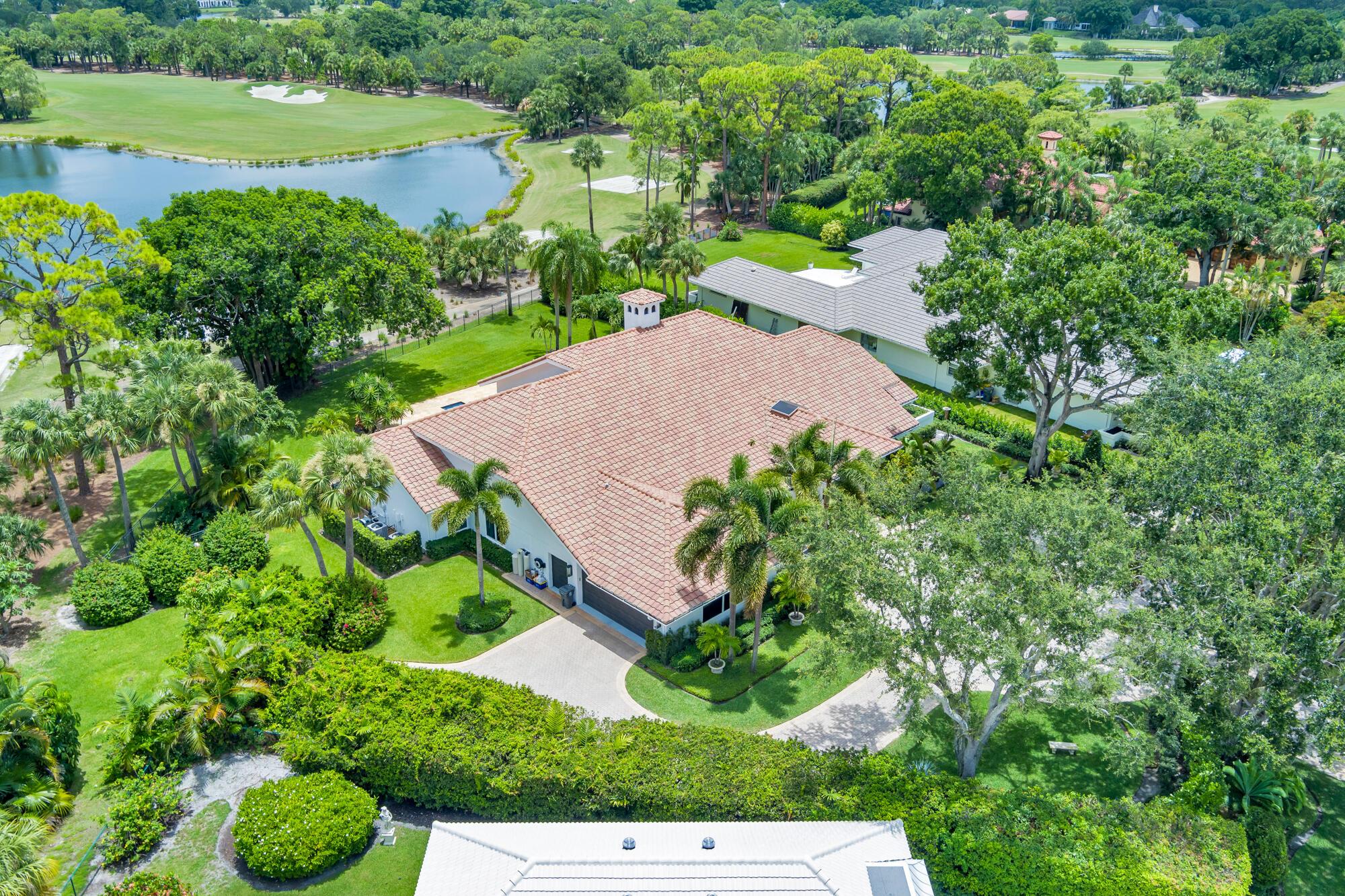 BREAKERS WEST 5 - Residential Lease
