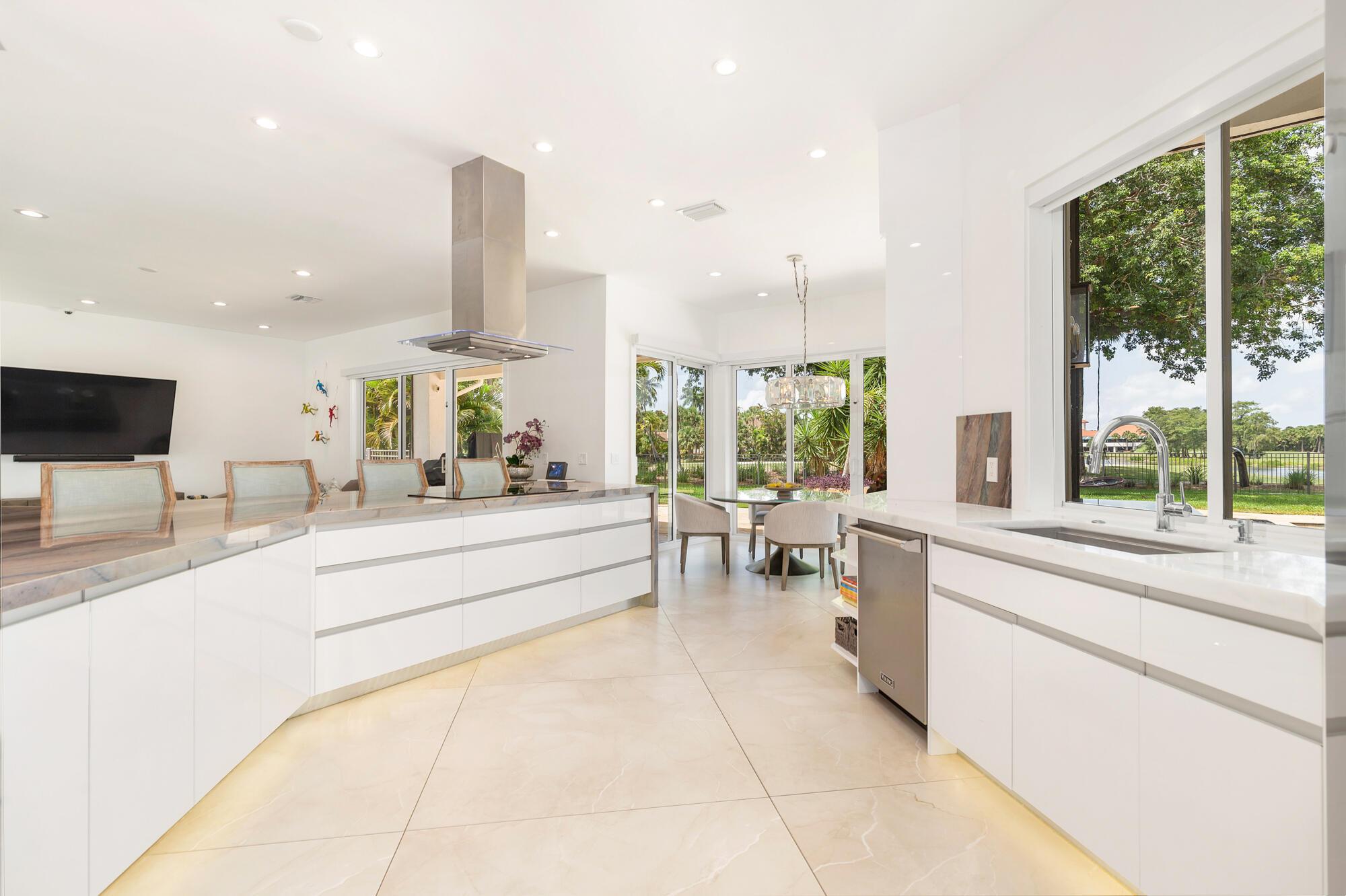 BREAKERS WEST 5 - Residential Lease