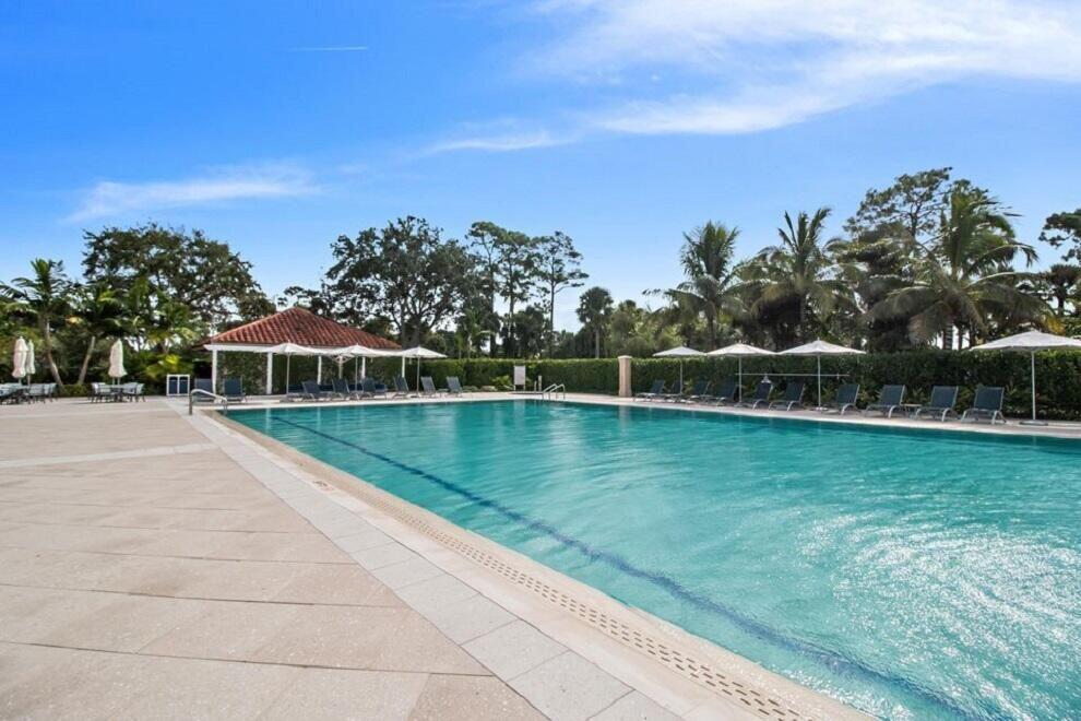 BREAKERS WEST 5 - Residential Lease