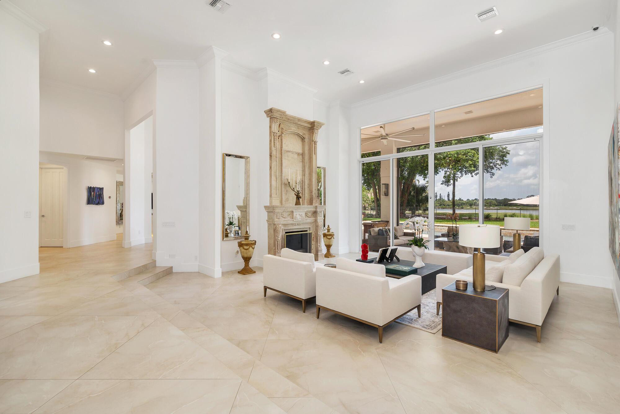BREAKERS WEST 5 - Residential Lease