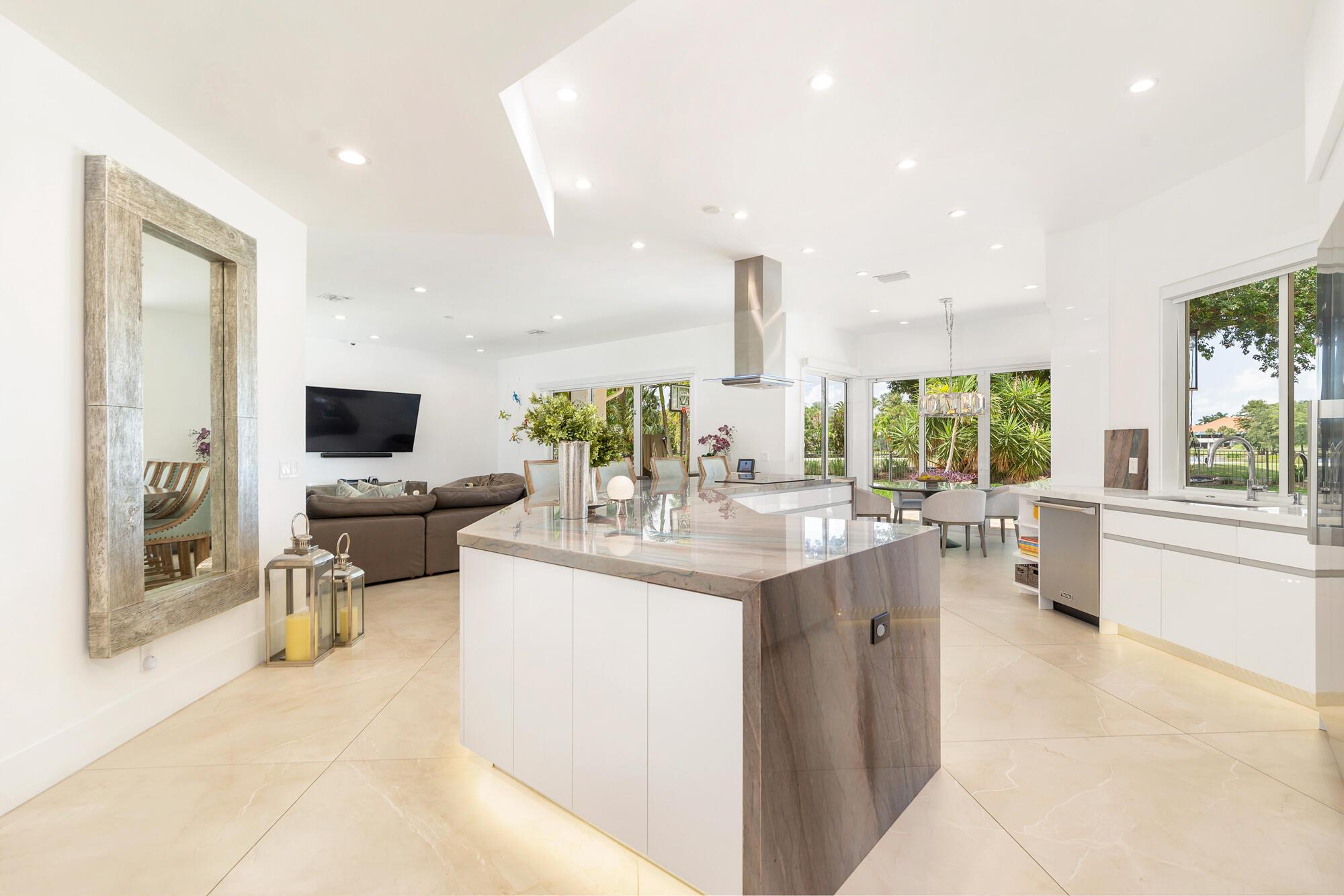 BREAKERS WEST 5 - Residential Lease