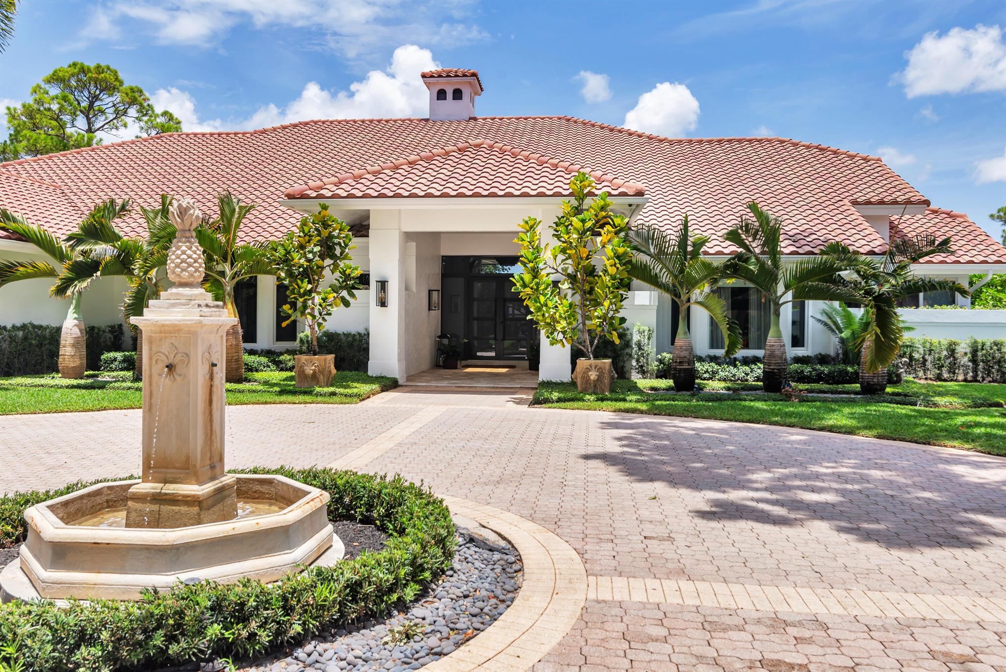 BREAKERS WEST 5 - Residential Lease
