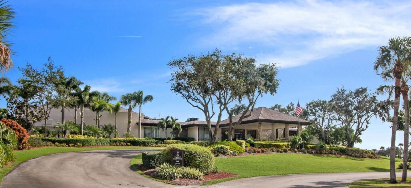 BREAKERS WEST 5 - Residential Lease