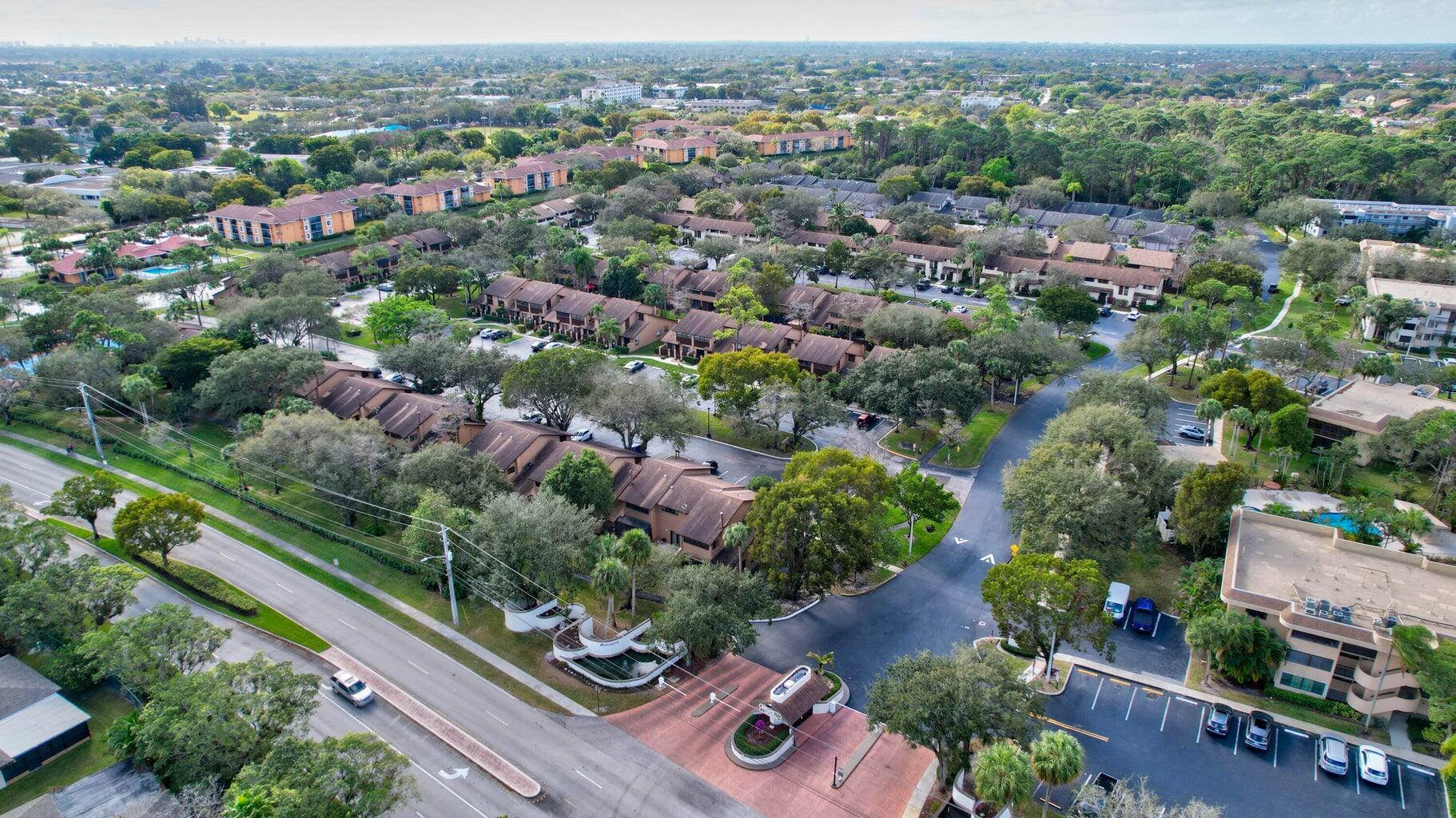 BONAIRE VILLAGE AT WOODMO - Residential