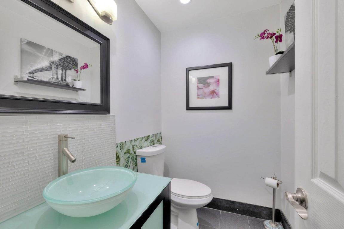 BONAIRE VILLAGE AT WOODMONT - Residential