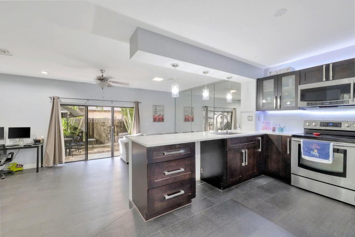 BONAIRE VILLAGE AT WOODMONT - Residential