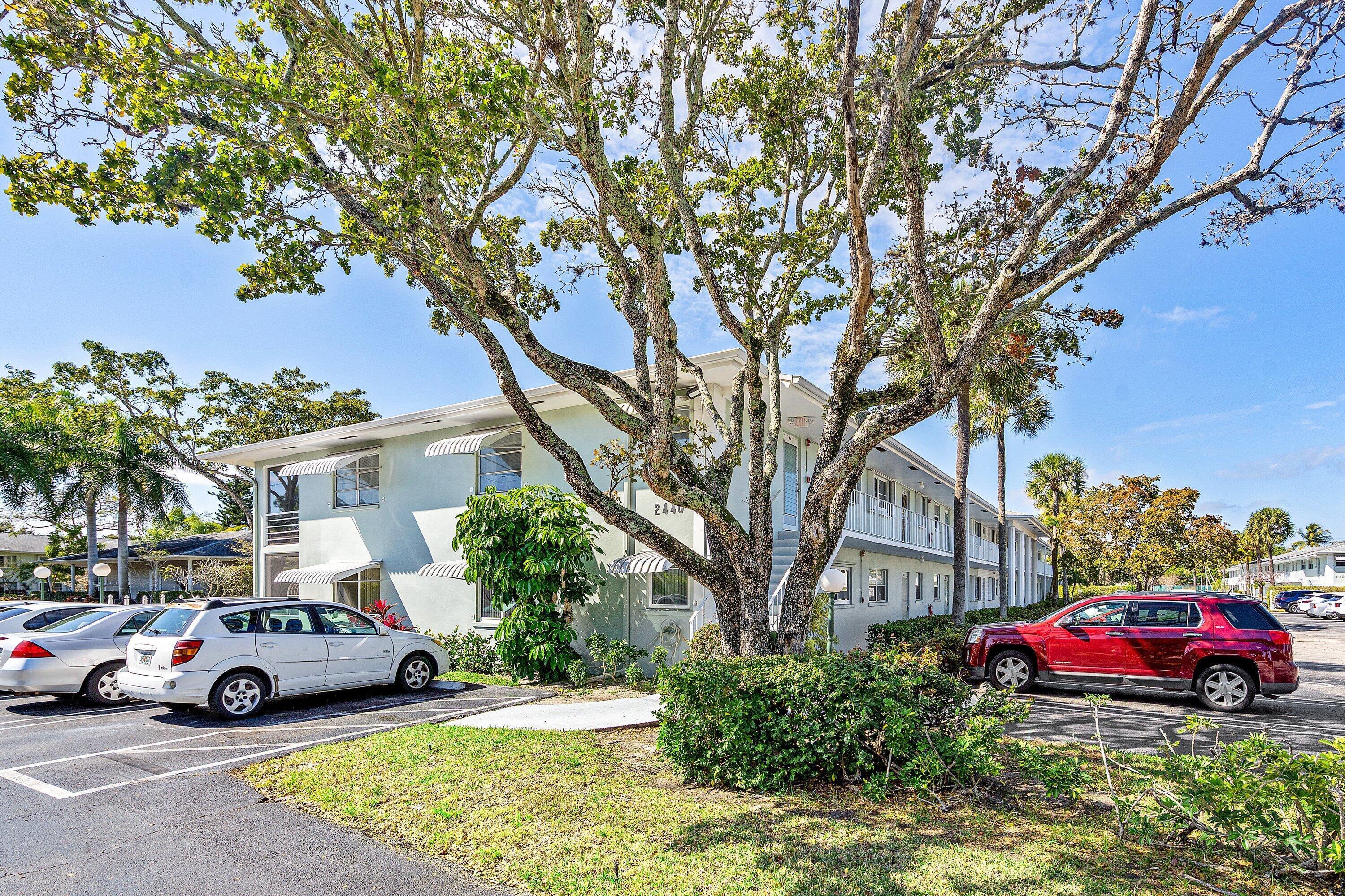 2440 SW 22ND Avenue 703