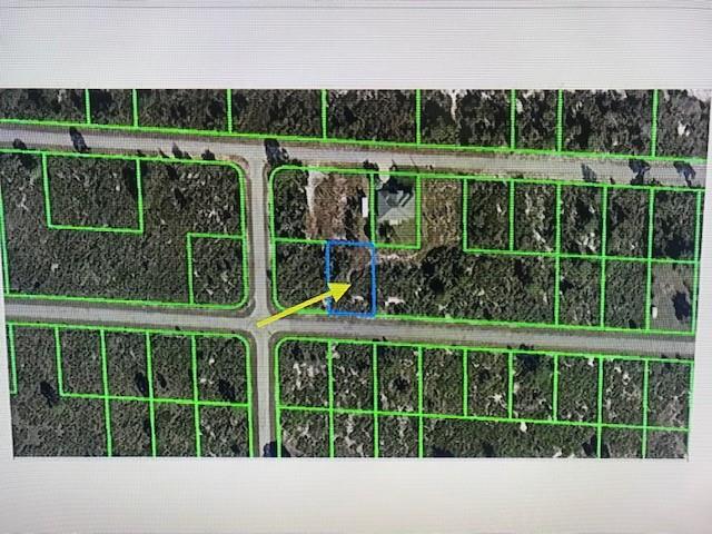 BUILT YOUR RESIDENTIAL HOME OR INCOME PRODUCING INVESTMENT RESIDENTIAL PROPERTY.
EXISTING HOMES AND NEW HOMES BEING BUILT IN THE AREA.
LOT IS 2.4 MILES OF LEISURE LAKES GOLF COURSE & LAKE - AND WITHIN 14 MILES OF SEABRING, FL.