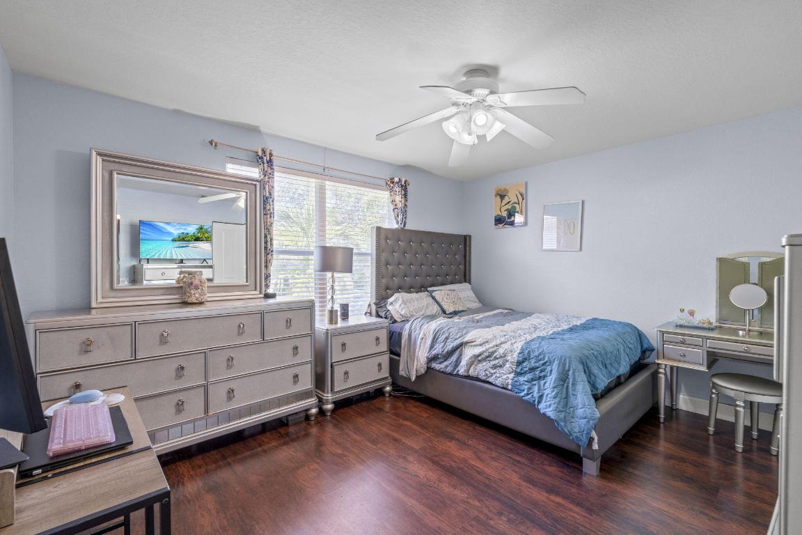 NAUTICA ISLES 2 - Residential